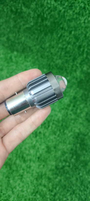 لامپ سرتلسکوپی پایه بهپری از برند camping light